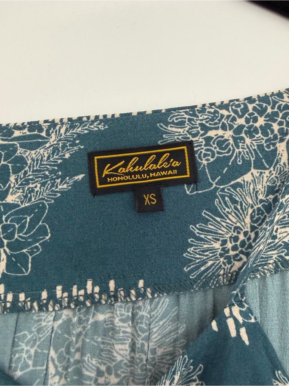 Kahulaleʻa dress - Picture 2 of 3